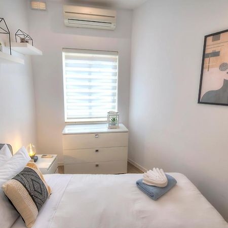 Spacious 4 Bedrooms With Sea View Balcony Goslm-3 Σλιέμα Εξωτερικό φωτογραφία