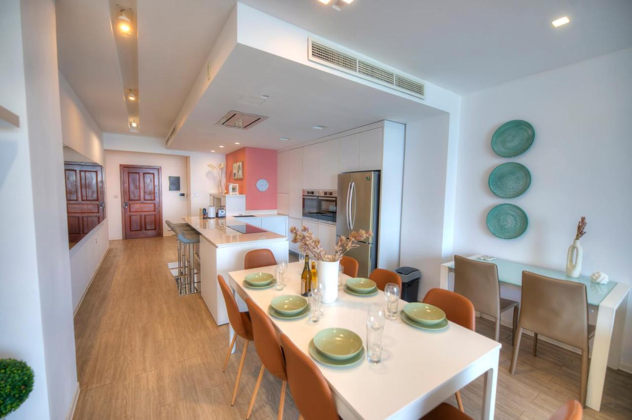 Spacious 4 Bedrooms With Sea View Balcony Goslm-3 Σλιέμα Εξωτερικό φωτογραφία